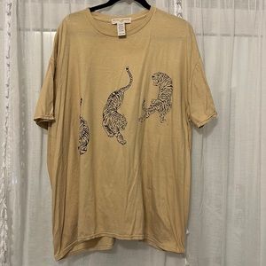 Project Social T Urban Outfitters Tigers T-Shirt 💓